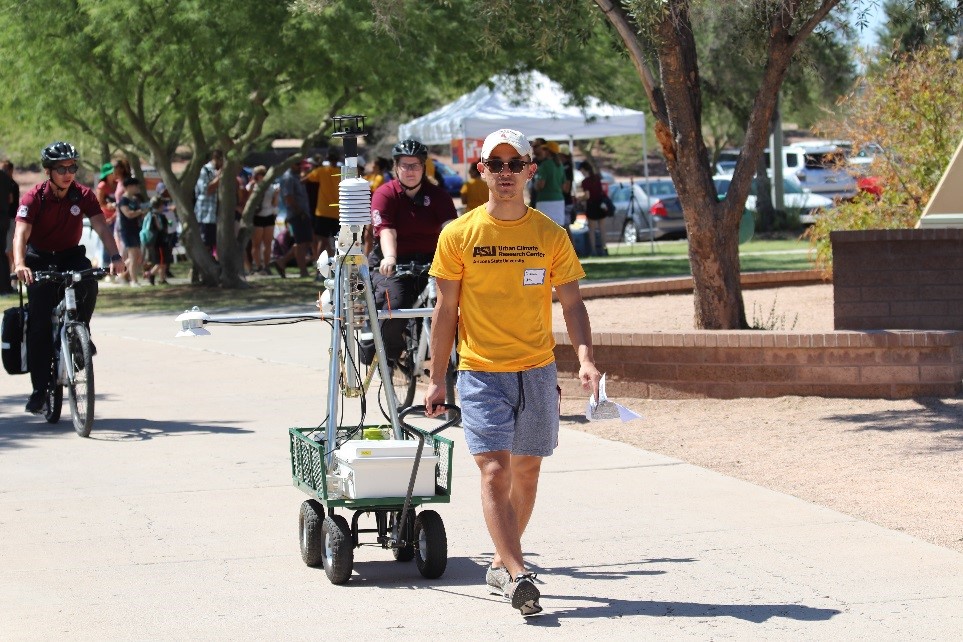 Tempeans at the Tempe Heat Walk